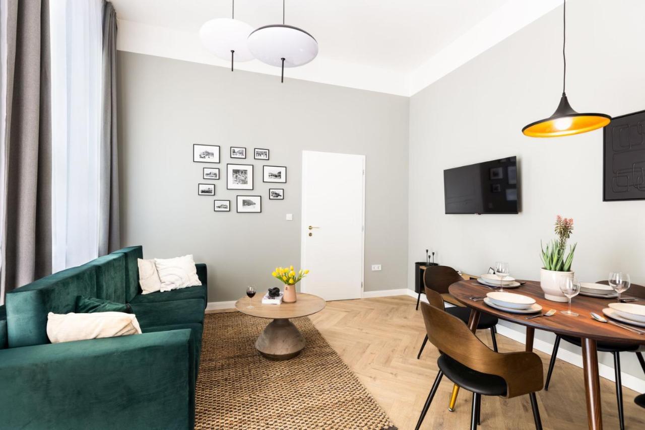 P431 Elitehost Luxury Apartment Budapest Bagian luar foto